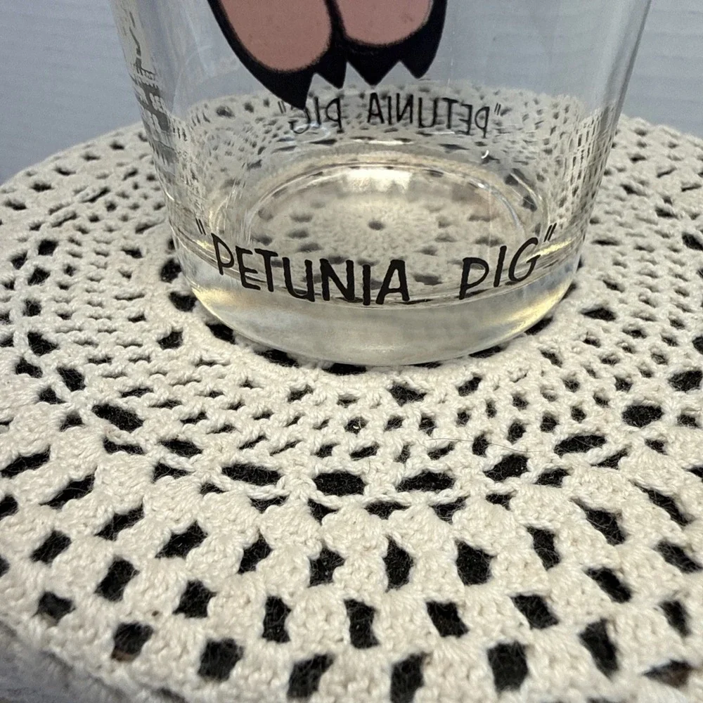 1973 Petunia Pig Warner Bros. Pepsi 6 1/4